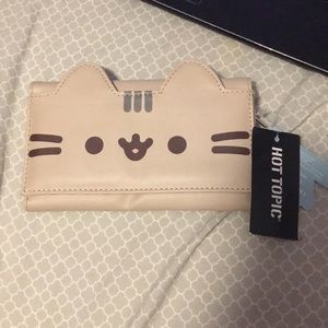 Pusheen cat wallet